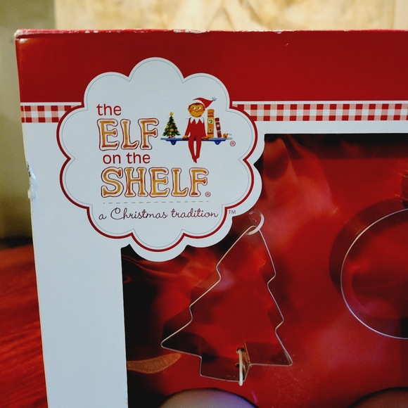 Elf On Shelf - Picture 7 of 11